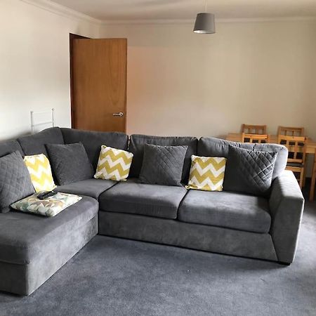 Nevis Apartment Located In Fort William Centre Bagian luar foto