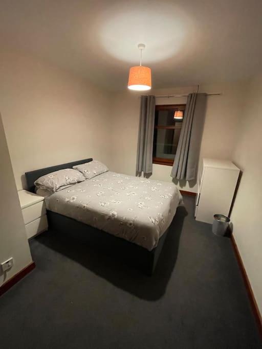 Nevis Apartment Located In Fort William Centre Bagian luar foto