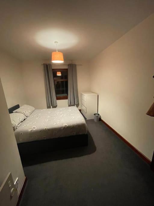 Nevis Apartment Located In Fort William Centre Bagian luar foto